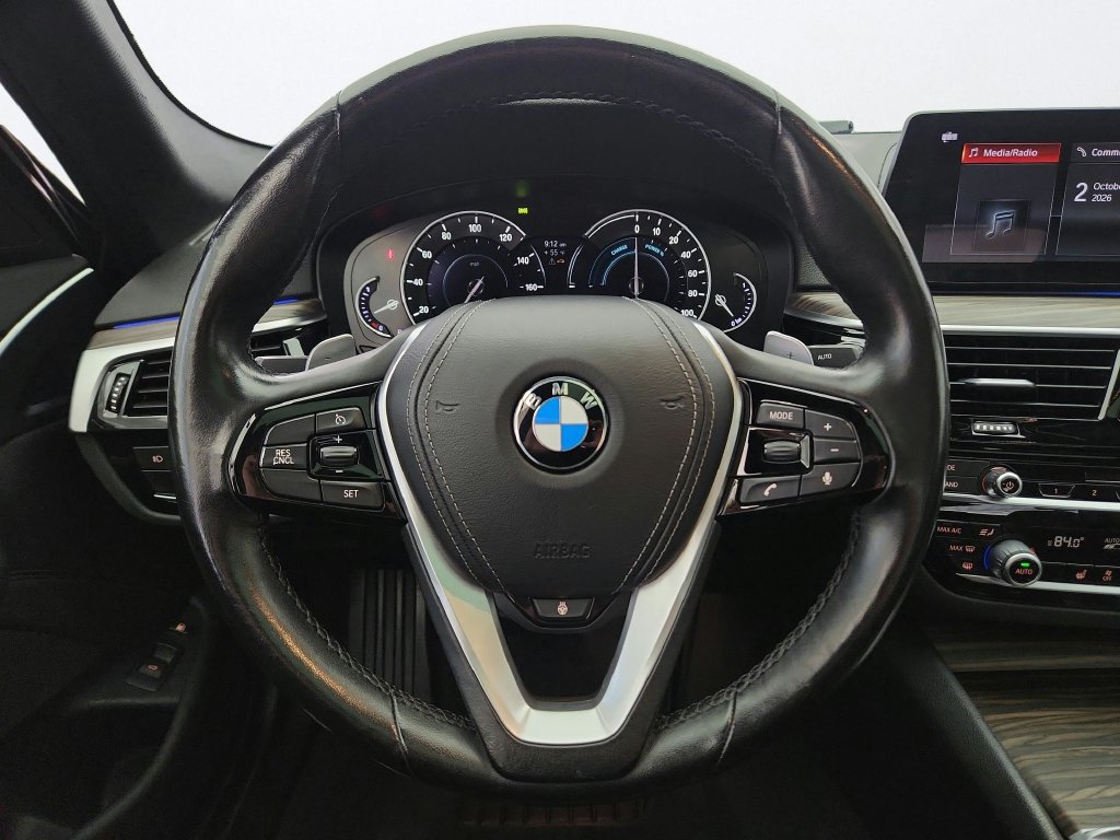 Used 2018 BMW 530e xDrive AWD/4WD image 15