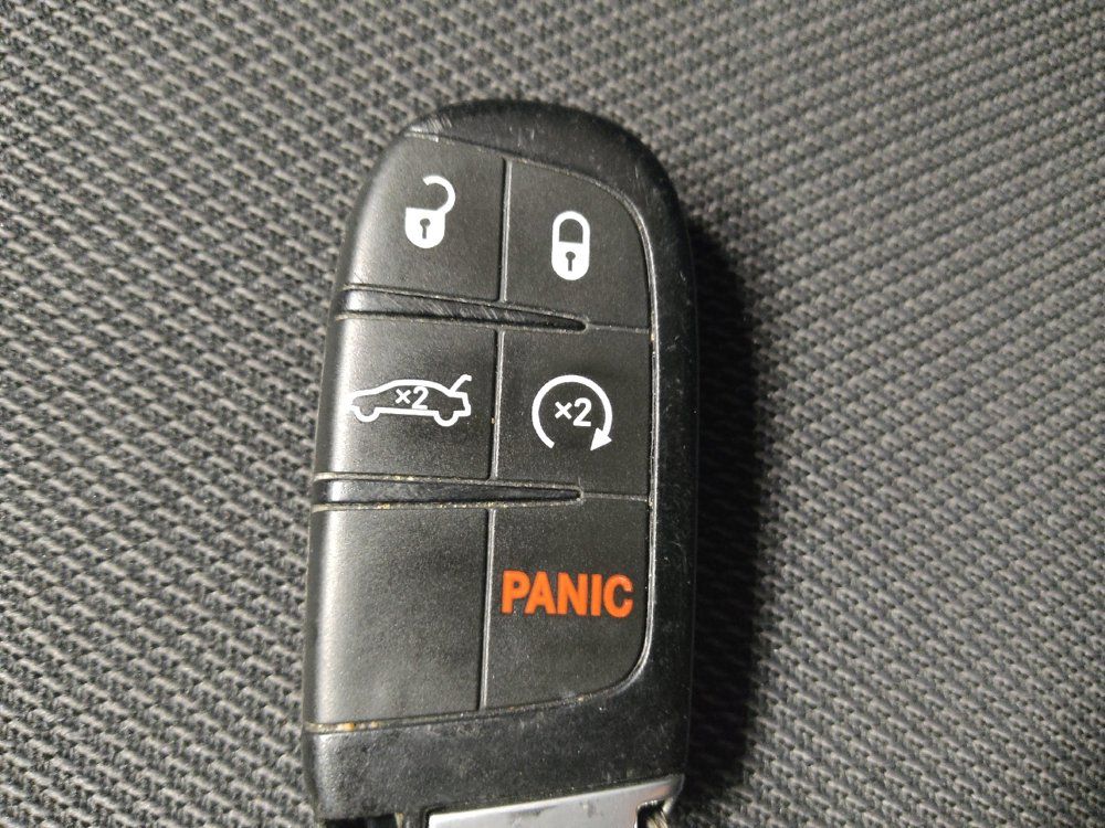 Used 2019 Dodge Charger SXT AWD/4WD image 32
