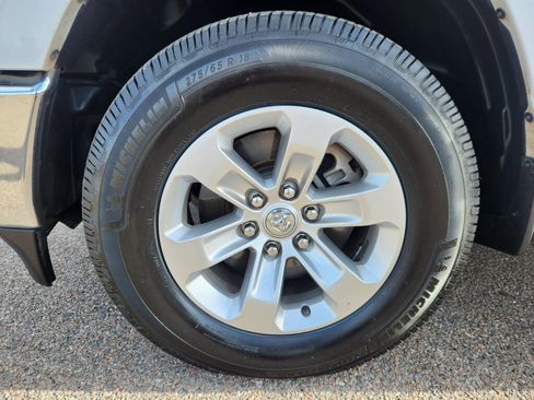 Used 2023 RAM 1500 Laramie image 14