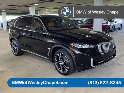 New 2026 BMW X5 xDrive40i w/ Climate Comfort Package AWD/4WD image 1