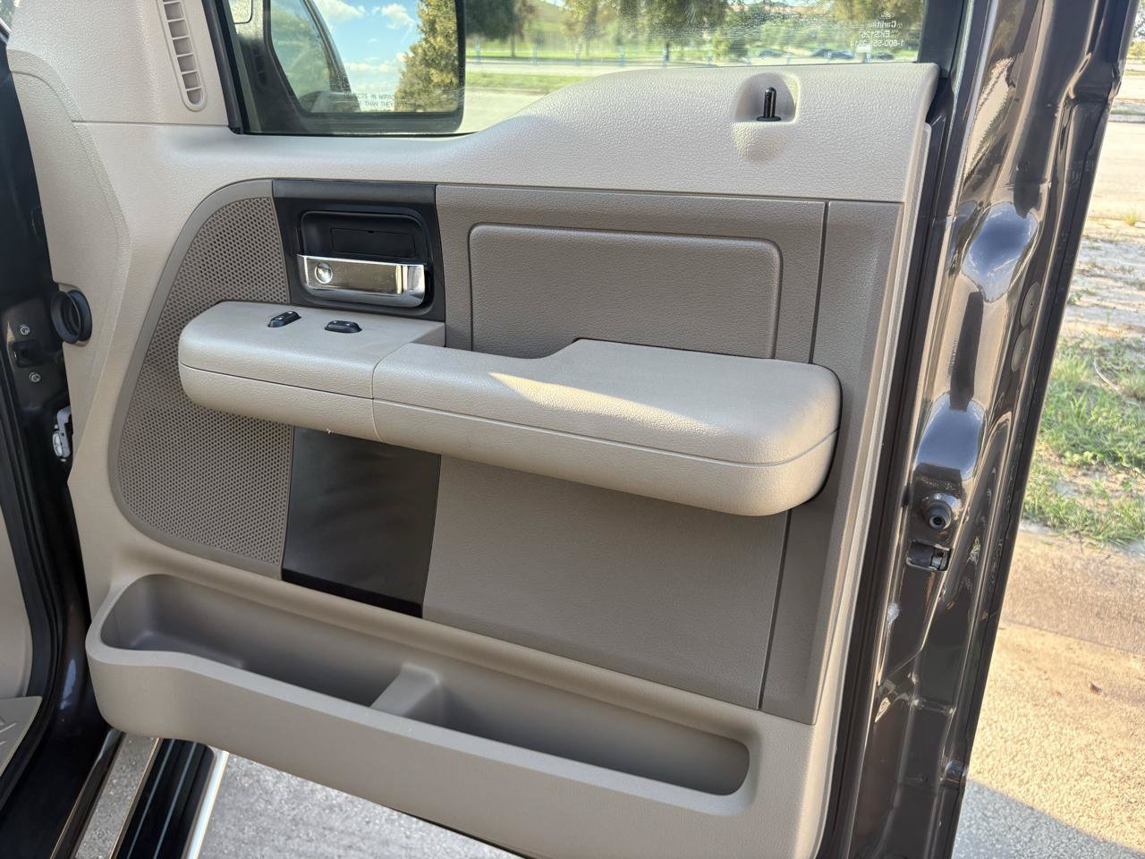Used 2006 Ford F150 XLT RWD image 22