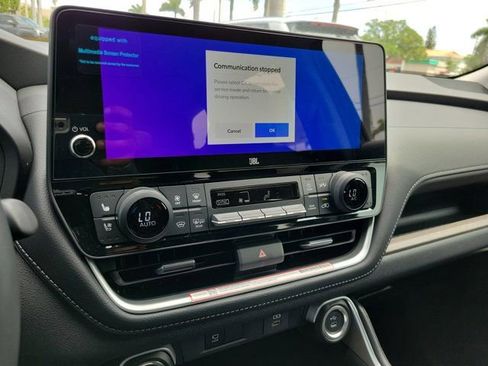 New 2026 Toyota Grand Highlander Platinum AWD/4WD image 15