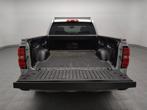 Used 2017 Chevrolet Silverado 1500 LT RWD image 29