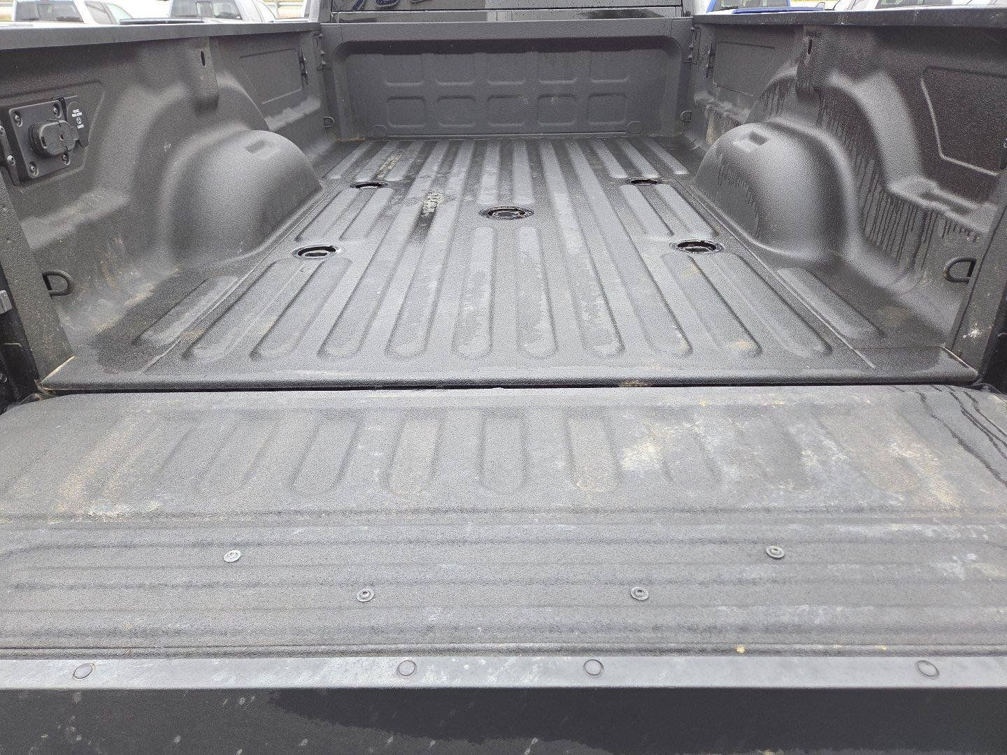 Used 2026 RAM 3500 Tradesman w/ Chrome Appearance Group A AWD/4WD image 13