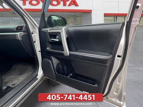 Used 2014 Toyota 4Runner SR5 Premium AWD/4WD image 11