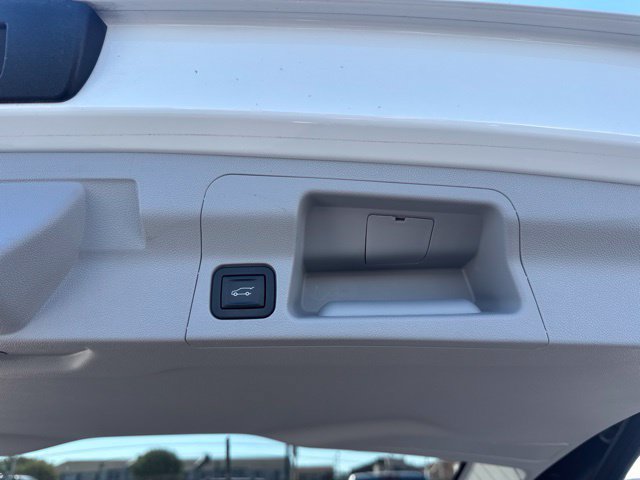 Used 2017 GMC Acadia SLT FWD image 6