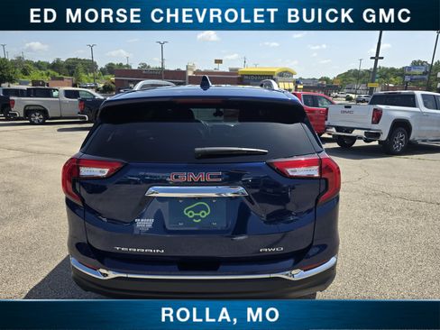 Certified 2022 GMC Terrain SLT AWD/4WD image 4