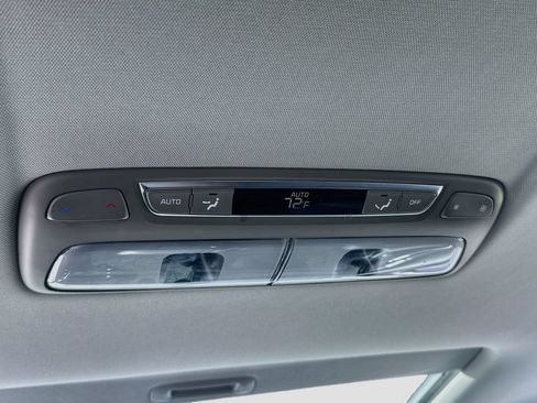 Certified 2024 Kia Telluride S w/ S Sunroof Package AWD/4WD image 26