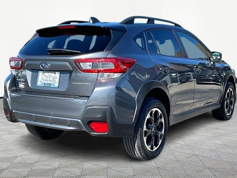 Used 2023 Subaru Crosstrek 2.0i Premium image 2