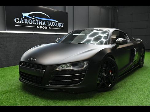 Used 2010 Audi R8 V10 AWD/4WD image 1