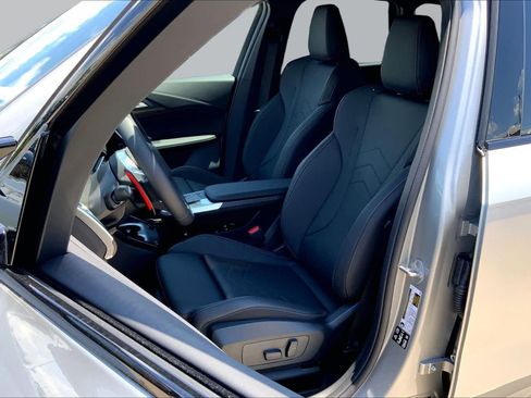 New 2026 BMW X1 M35i w/ Technology Package AWD/4WD image 9