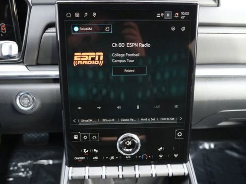 New 2026 GMC Terrain Elevation image 24