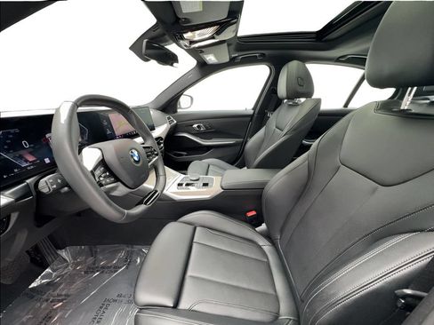 Used 2025 BMW 330i Sedan RWD image 20