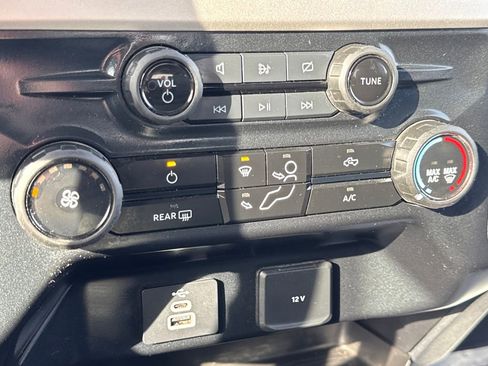 Used 2023 Ford F250 XLT w/ Snow Plow Prep Package image 45