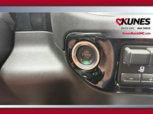 Used 2024 GMC Sierra 1500 SLT w/ SLT Premium Plus Package AWD/4WD image 31
