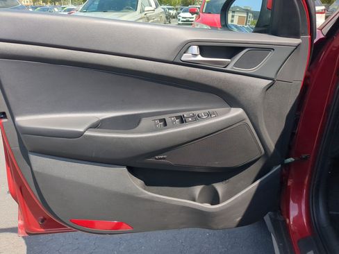 Used 2021 Hyundai Tucson Limited AWD/4WD image 14