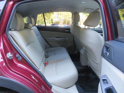 Used 2015 Subaru Crosstrek 2.0i Limited image 22