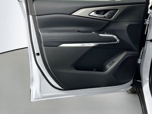 New 2026 Chevrolet Traverse LT w/ Driver Confidence Package image 18