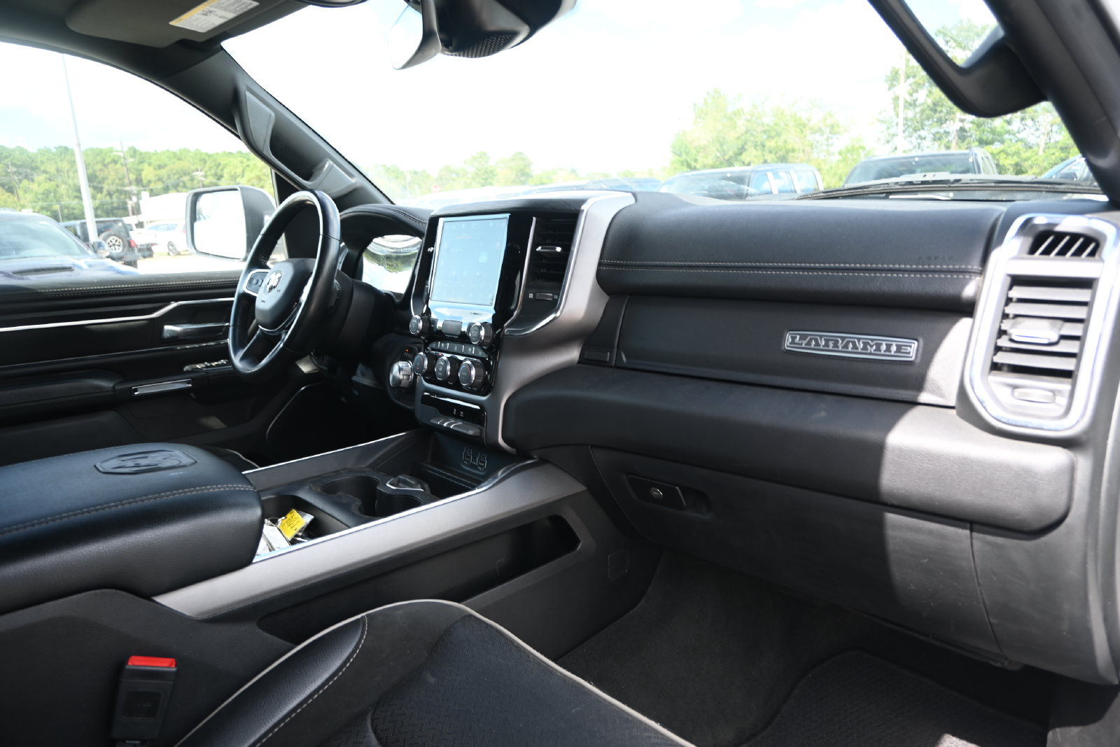Used 2024 RAM 1500 Laramie RWD image 28