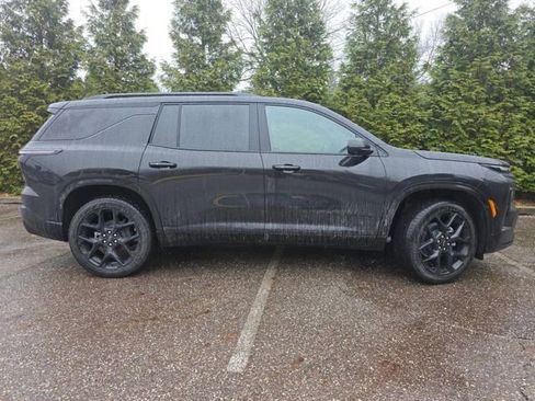 New 2026 Chevrolet Traverse RS w/ LPO, Floor Liner Package image 21