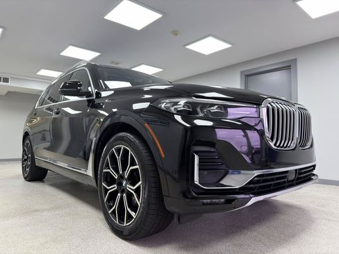 Used 2021 BMW X7 xDrive40i w/ Executive Package AWD/4WD image 4