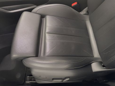 Used 2017 Audi A4 2.0T Premium Plus w/ Premium Plus Package image 16