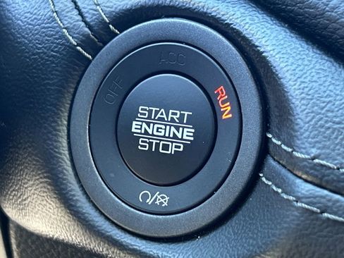 Used 2021 Dodge Durango GT image 25