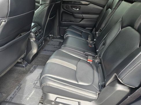 Used 2024 Honda Pilot EX-L image 15