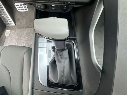 New 2026 Hyundai Elantra Sport FWD image 33