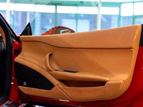 Used 2010 Ferrari 458 Italia Coupe RWD image 47