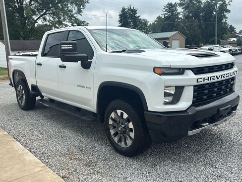 Used 2022 Chevrolet Silverado 2500 Custom w/ Custom Value Package AWD/4WD image 13