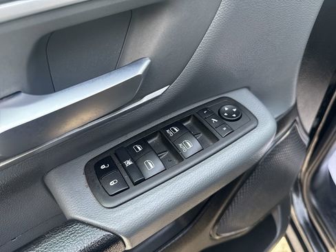 Used 2022 RAM 1500 Big Horn image 11