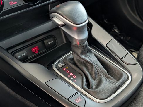 Used 2020 Kia Soul GT-Line image 24