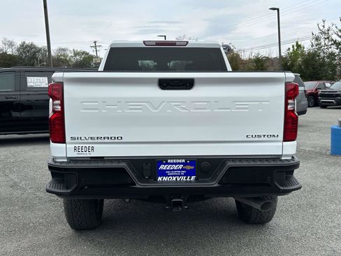 New 2026 Chevrolet Silverado 2500 Custom image 4
