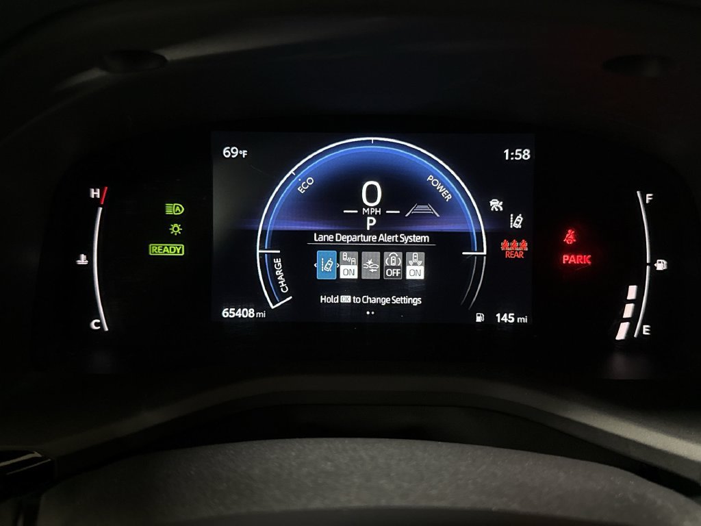 Used 2025 Toyota Camry SE FWD image 12