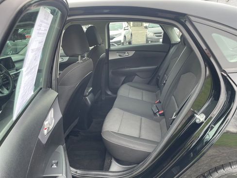 Used 2024 Kia Forte LXS FWD image 10