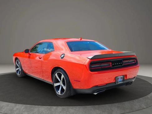 Used 2016 Dodge Challenger R/T Plus RWD image 6
