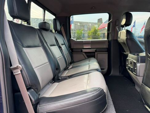 Used 2019 Ford F250 XLT w/ XLT Premium Package AWD/4WD image 17
