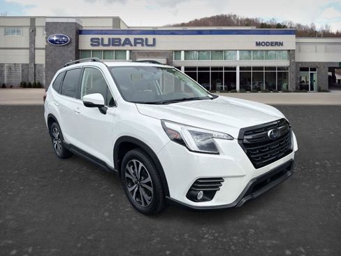 Used 2022 Subaru Forester Limited w/ Popular Package #2 AWD/4WD image 3