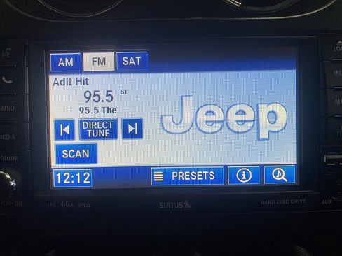 Used 2011 Jeep Compass Latitude image 21