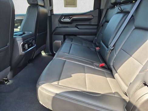 Used 2024 GMC Sierra 1500 Denali w/ Denali Reserve Package AWD/4WD image 18