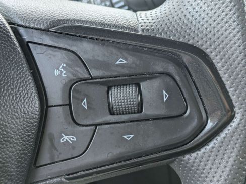 Used 2023 Chevrolet TrailBlazer LT w/ Convenience Package FWD image 24
