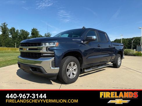 Used 2021 Chevrolet Silverado 1500 LT w/ Convenience Package II AWD/4WD image 1