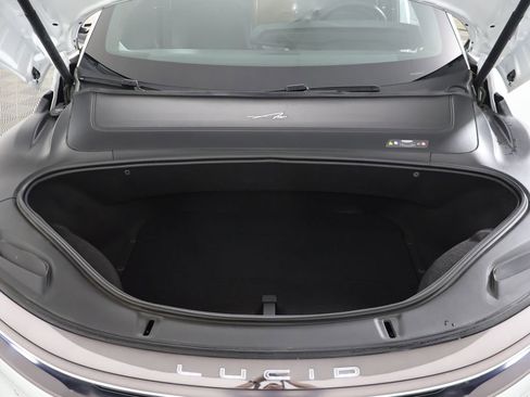 Used 2024 Lucid Air Touring AWD/4WD image 19