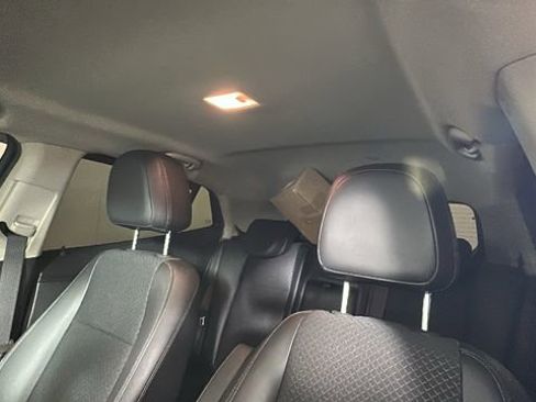 Used 2022 Buick Encore Preferred w/ Safety Package II AWD/4WD image 13