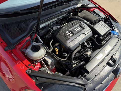 Used 2017 Volkswagen Golf Wolfsburg Edition FWD image 34