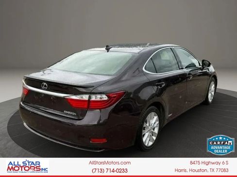 Used 2013 Lexus ES 300h w/ Luxury Pkg FWD image 12