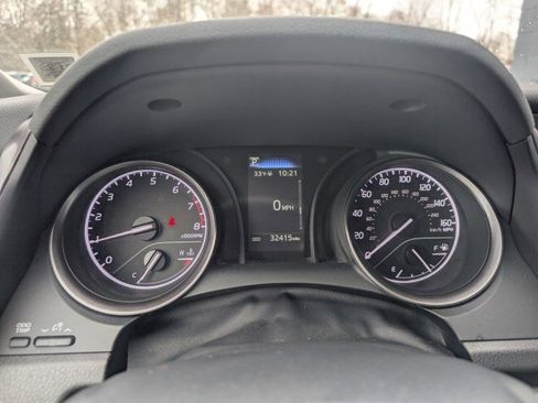 Used 2023 Toyota Camry SE image 12