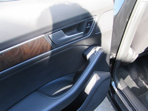 Used 2014 Audi Q5 2.0T Premium AWD/4WD image 19