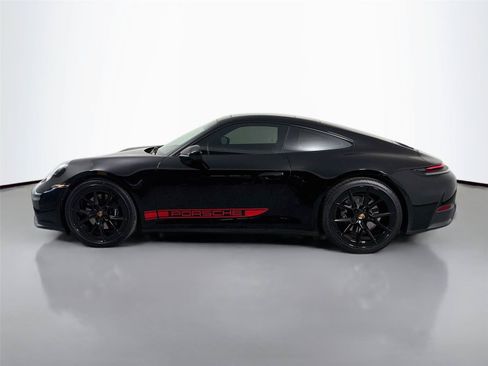 Certified 2026 Porsche 911 Carrera RWD image 2